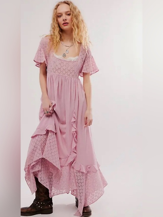 Free People Dresses & Skirts - [Free People] Bring the Romance Midi Dress NWOT/never worn Medium